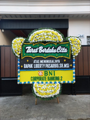Papan Bunga Duka di Botodayaan