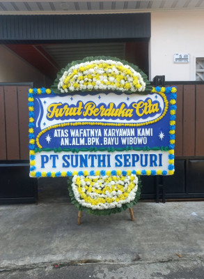 Papan Bunga Duka di Botodayaan