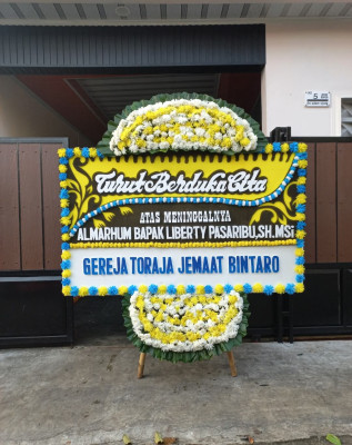 Papan Bunga Duka di Botodayaan
